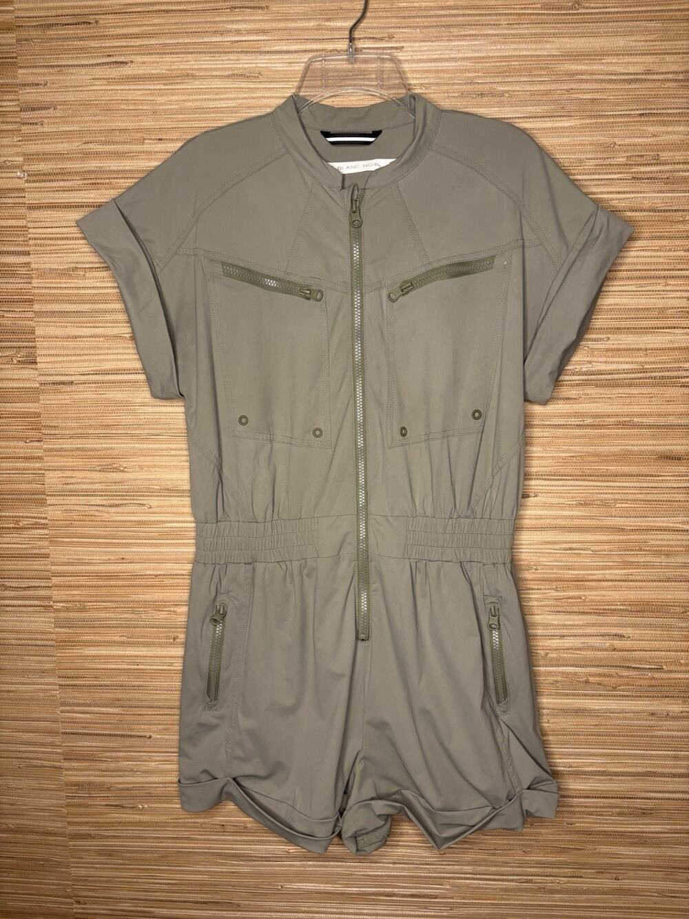 Blanc Noir Women’s Mastermind Romper Sage Green Sz M